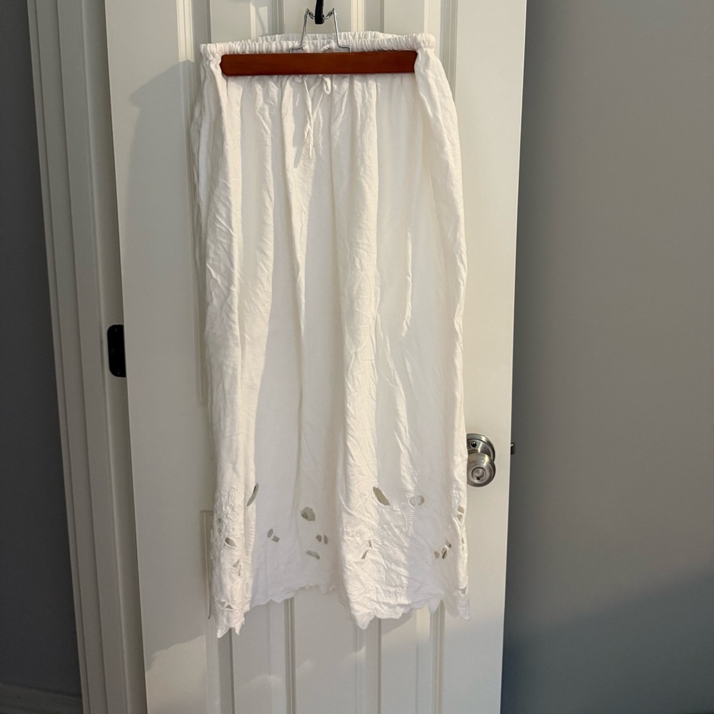 Universal Thread White Pencil Skirt